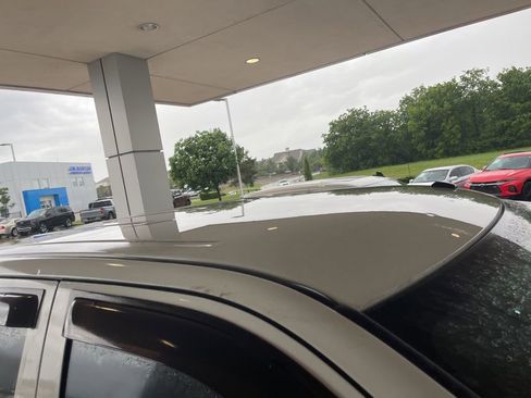 Used 2015 RAM 2500 Tradesman w/ Chrome Appearance Group AWD/4WD image 8