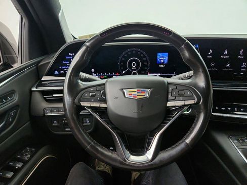 Used 2022 Cadillac Escalade ESV Sport w/ Touring Package AWD/4WD image 18