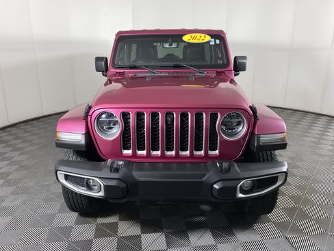 Used 2022 Jeep Wrangler Unlimited Sahara w/ LED Lighting Group AWD/4WD image 13