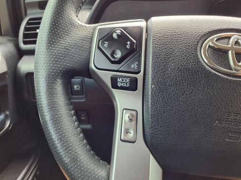 Used 2022 Toyota 4Runner Limited RWD image 16