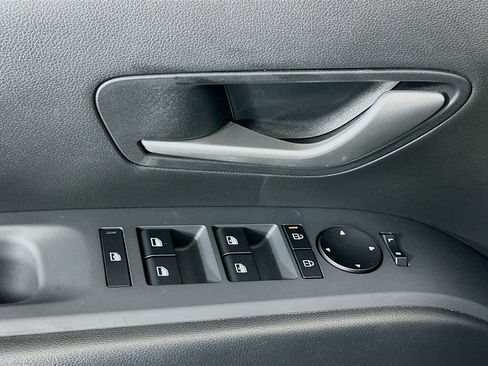 Used 2026 Hyundai Tucson SEL FWD image 17