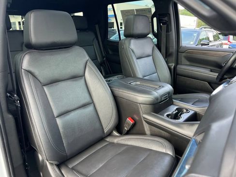 Used 2022 Chevrolet Tahoe LT w/ LT Signature Plus Package AWD/4WD image 29