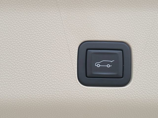 Used 2024 Cadillac Escalade Sport Platinum AWD/4WD image 33