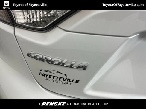 Used 2026 Toyota Corolla LE FWD image 19