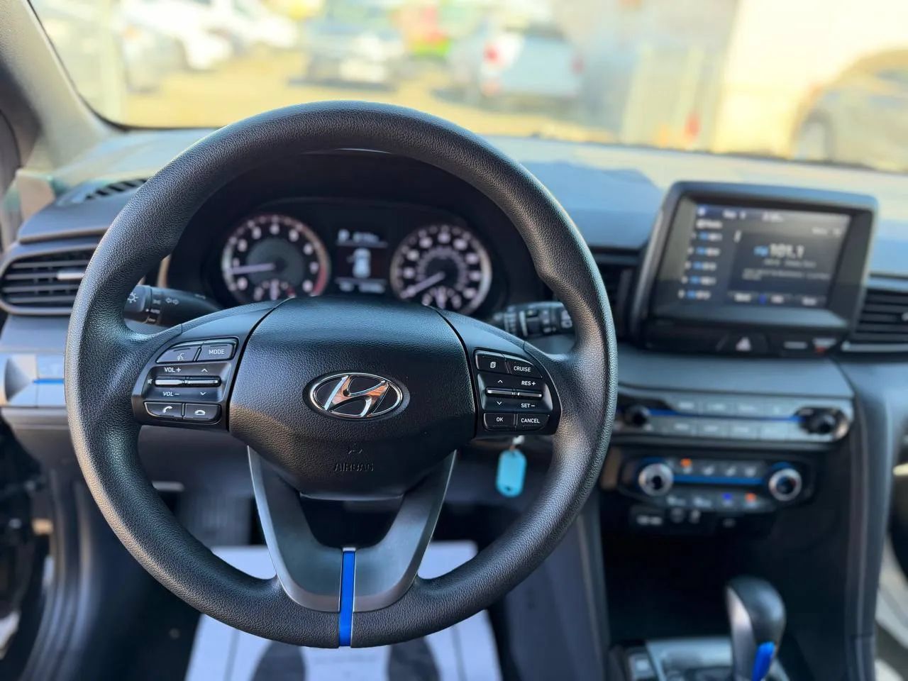 Used 2019 Hyundai Veloster 2.0 FWD image 46