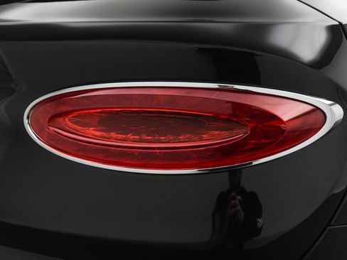 New 2024 Bentley Bentayga Extended Wheelbase image 26