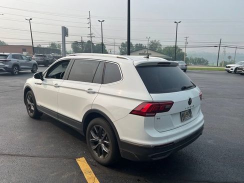 Used 2022 Volkswagen Tiguan SE AWD/4WD image 5