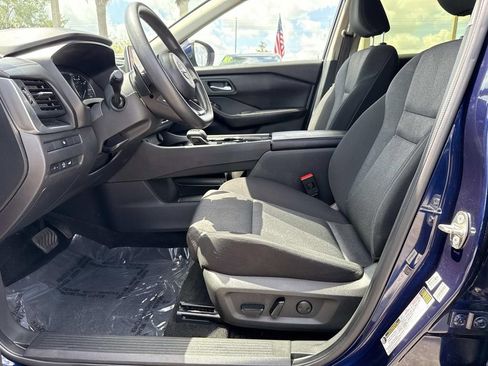 Certified 2024 Nissan Rogue SV FWD image 22