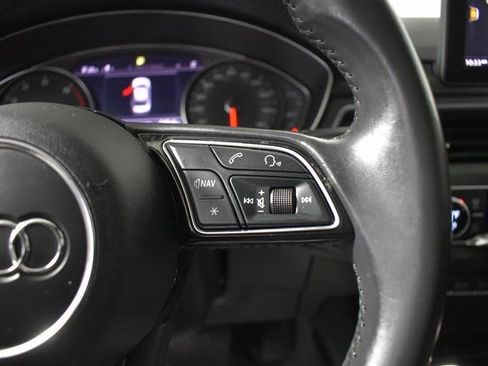 Used 2019 Audi A4 2.0T Premium image 16