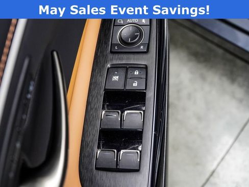 Used 2025 Lexus ES 350 w/ Premium Package FWD image 31