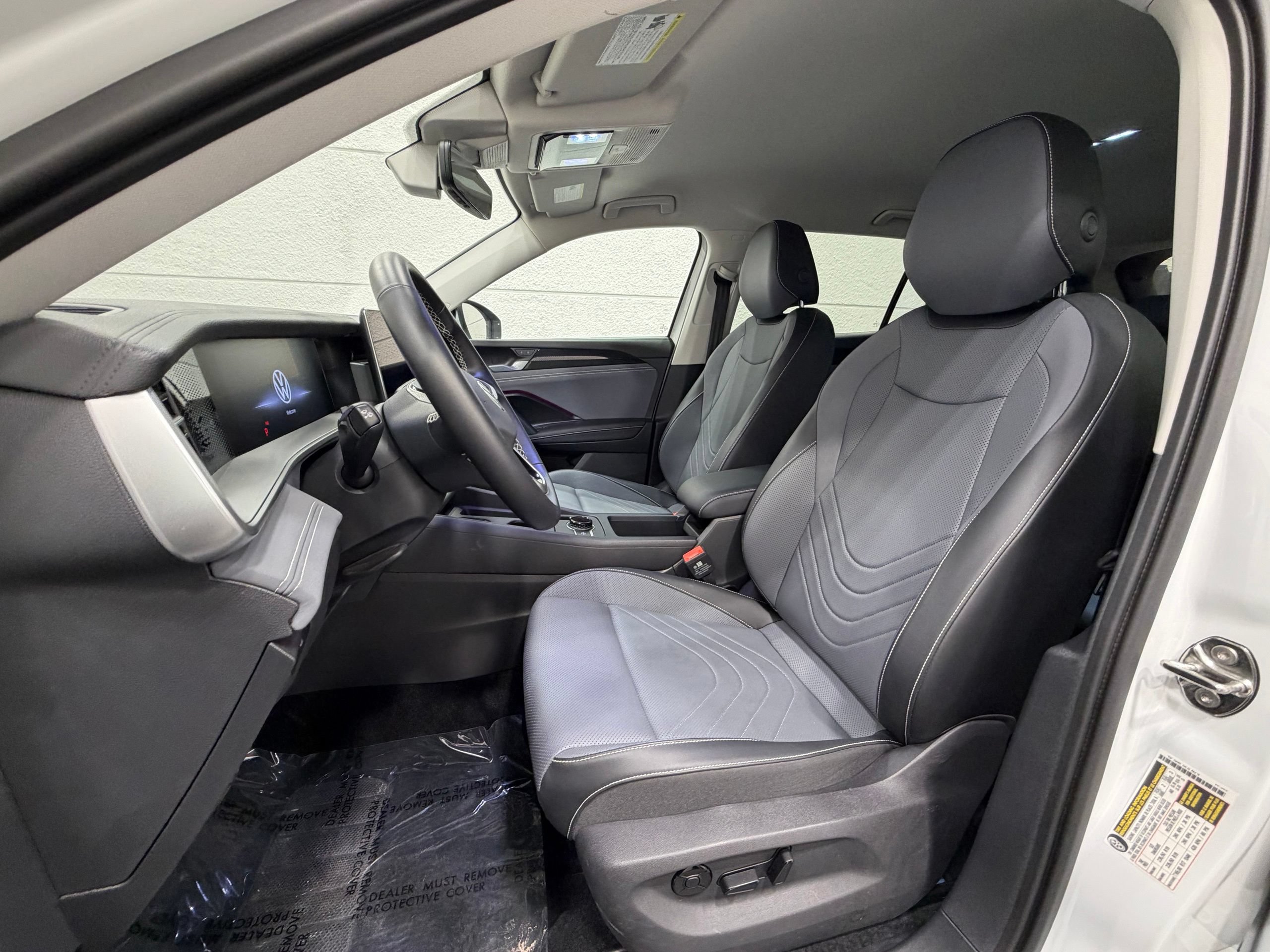 Used 2026 Volkswagen Tiguan SE AWD/4WD image 20