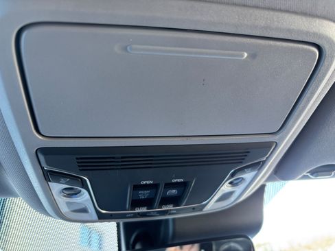 Used 2023 Honda Ridgeline RTL-E image 22