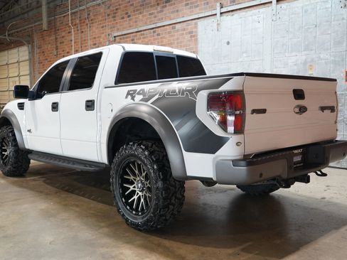 Used 2013 Ford F150 Raptor w/ Luxury Equipment Group image 15