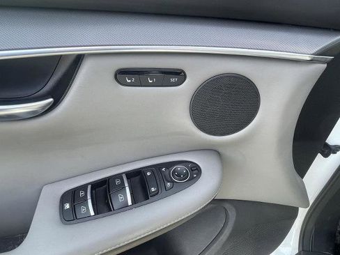 Certified 2023 INFINITI QX50 Luxe image 11