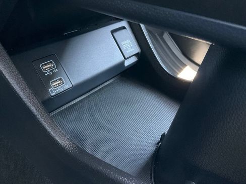 Used 2022 Honda HR-V EX image 43