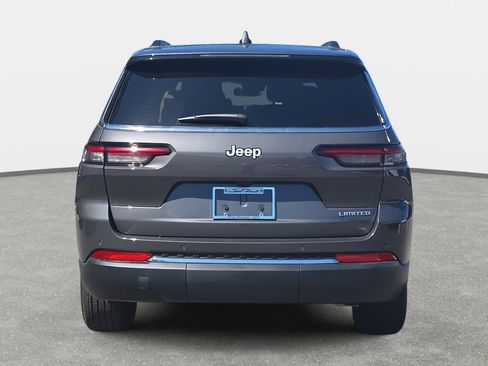 New 2025 Jeep Grand Cherokee L Limited RWD image 6