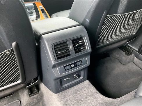 Used 2023 Audi Q5 2.0T Premium Plus w/ Premium Plus Package AWD/4WD image 25