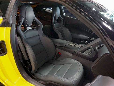 Used 2017 Chevrolet Corvette Z06 RWD image 38