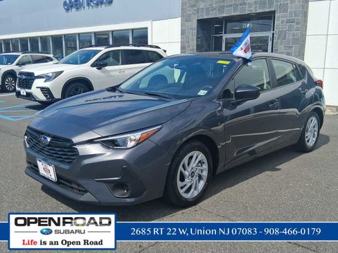 Used 2025 Subaru Impreza 2.0i image 3