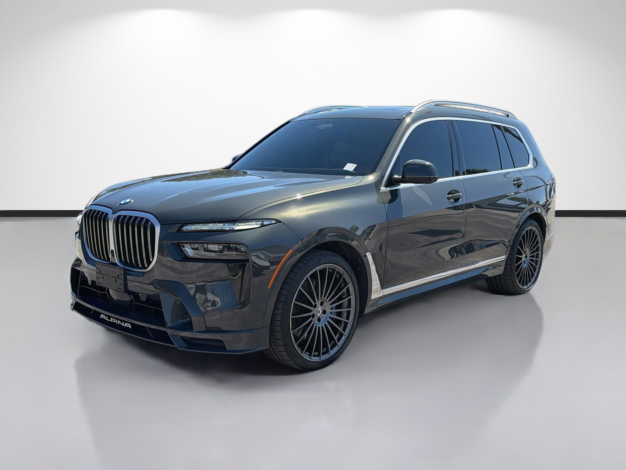 Used 2024 BMW ALPINA XB7 AWD/4WD image 7