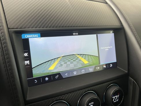 Used 2021 Jaguar F-TYPE R image 27