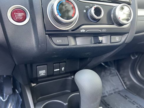 Used 2016 Honda Fit EX image 18
