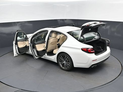 Used 2023 BMW 530i w/ Premium Package RWD image 47