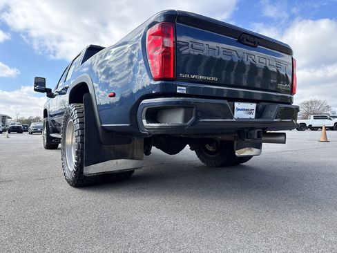 Used 2022 Chevrolet Silverado 3500 High Country w/ LPO, Hitch Package image 8