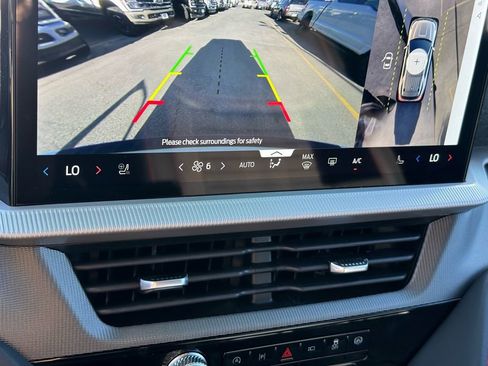 New 2026 Ford Explorer ST-Line w/ ST-Line Street Pack RWD image 19