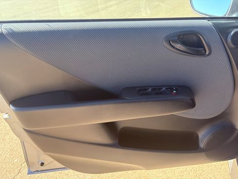 Used 2007 Honda Fit Sport image 14