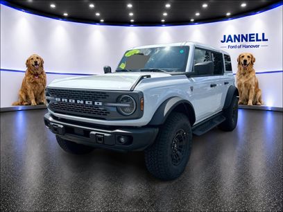 New 2026 Ford Bronco Badlands w/ Sasquatch Package