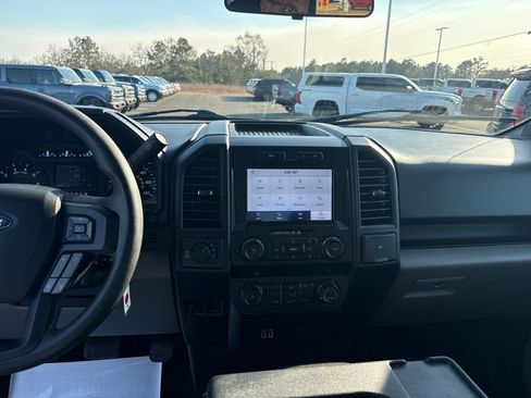 Used 2020 Ford F150 XL w/ Equipment Group 101A Mid image 23
