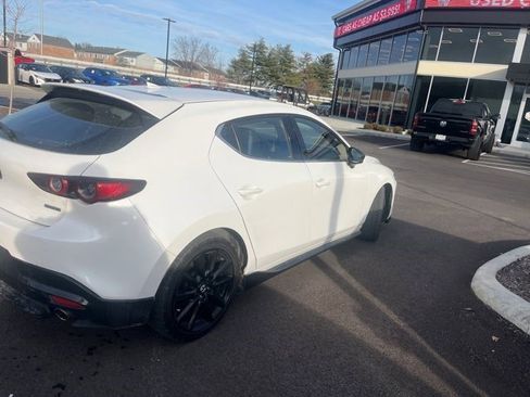 Used 2020 MAZDA MAZDA3 Premium Package w/ Appearance Package image 2