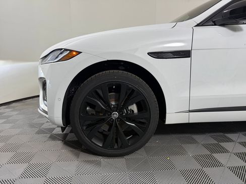 New 2026 Jaguar F-PACE R-Dynamic S image 12