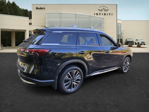 New 2026 INFINITI QX60 Luxe w/ Family Package image 4