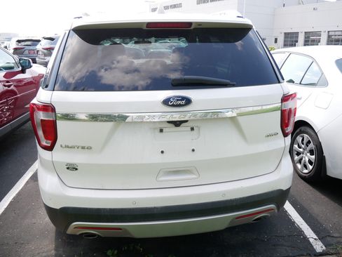 Used 2017 Ford Explorer Limited AWD/4WD image 7