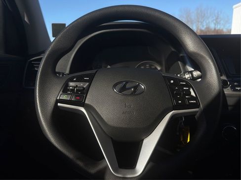 Used 2016 Hyundai Tucson SE w/ Option Group 02 image 18