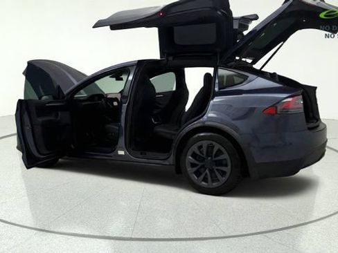Used 2022 Tesla Model X AWD/4WD image 18