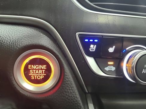 Used 2019 Honda Accord Touring image 34