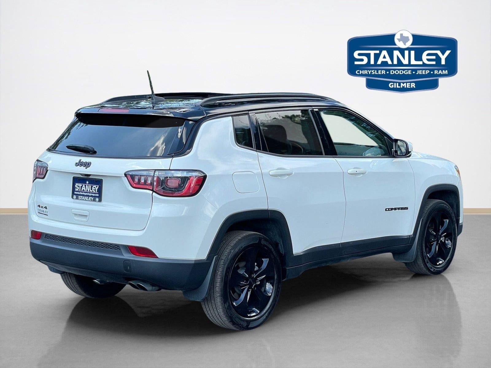 Used 2018 Jeep Compass Latitude w/ Popular Equipment Group AWD/4WD image 8