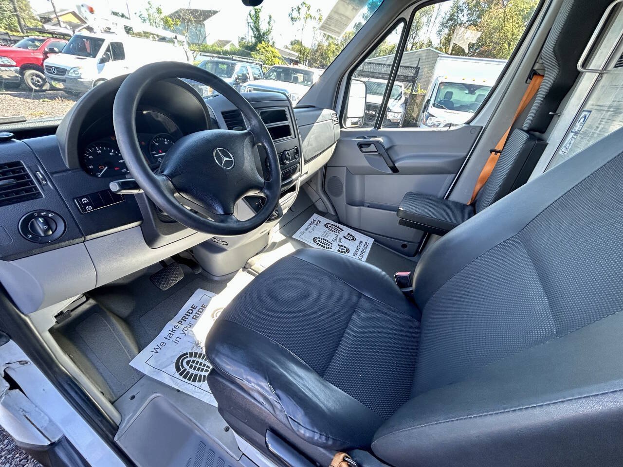 Used 2012 Mercedes-Benz Sprinter 2500 image 9