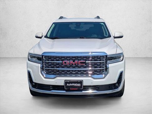 Used 2023 GMC Acadia Denali w/ Denali Technology Package FWD image 2