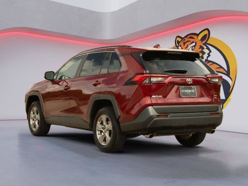 Used 2025 Toyota RAV4 XLE AWD/4WD image 7