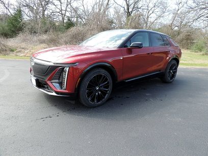 New 2025 Cadillac Lyriq Sport