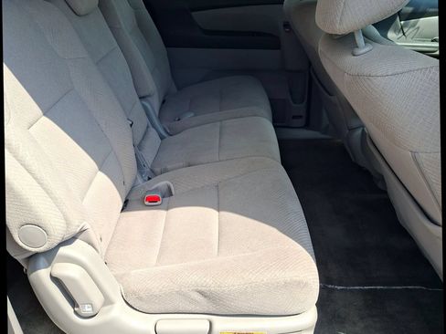 Used 2016 Honda Odyssey EX image 13