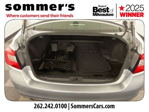 Used 2015 Subaru Legacy 2.5i Premium AWD/4WD image 19