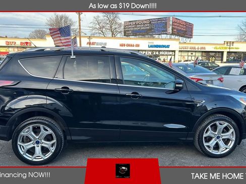 Used 2017 Ford Escape Titanium w/ Equipment Group 301A AWD/4WD image 6