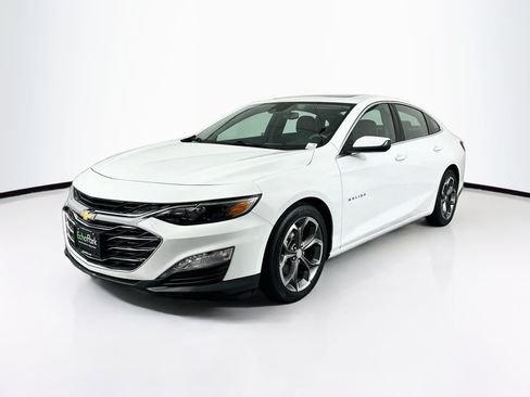 Used 2022 Chevrolet Malibu LT FWD image 3