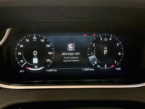 Certified 2022 Land Rover Range Rover Evoque SE image 22