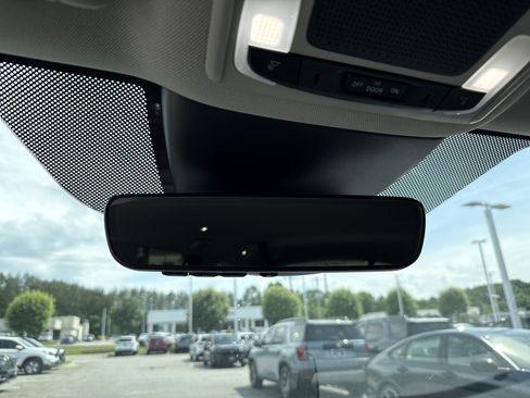 Certified 2025 Honda Pilot EX-L image 28